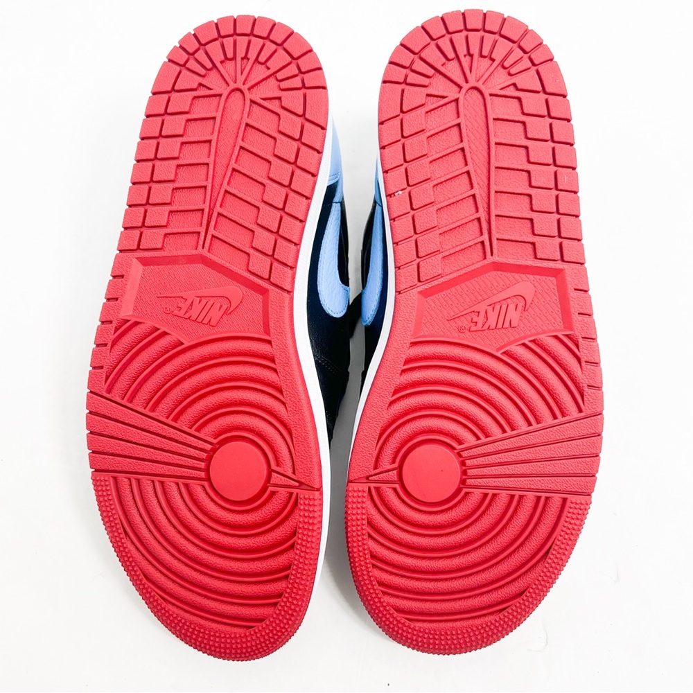 Women's Air Jordan 1 Retro Low OG Sneaker ‘NC to Chi’ 🔥🔥🔥🔥 - Picture 15 of 16